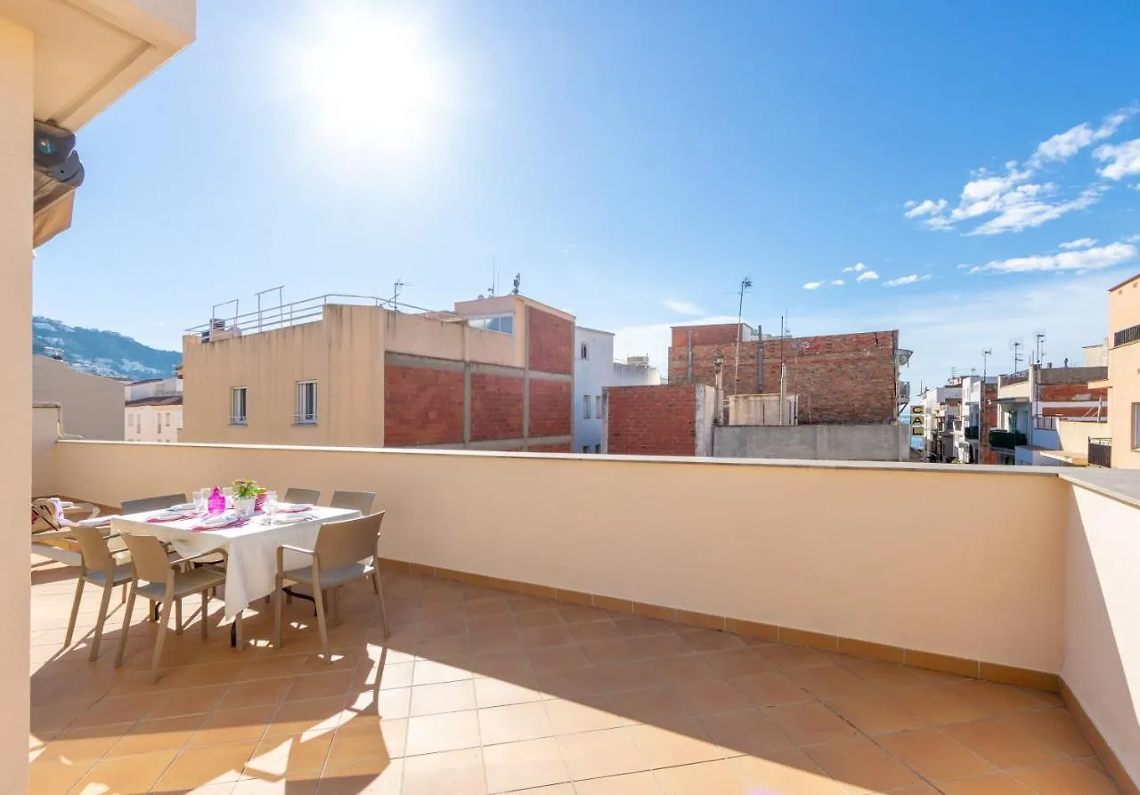 Apart-Rent Apartamento Francesc Macià Ático Roses Espagne