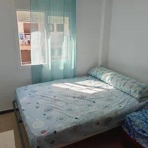 Compartidas En Un Apartamento Séjour chez l'habitant Salou